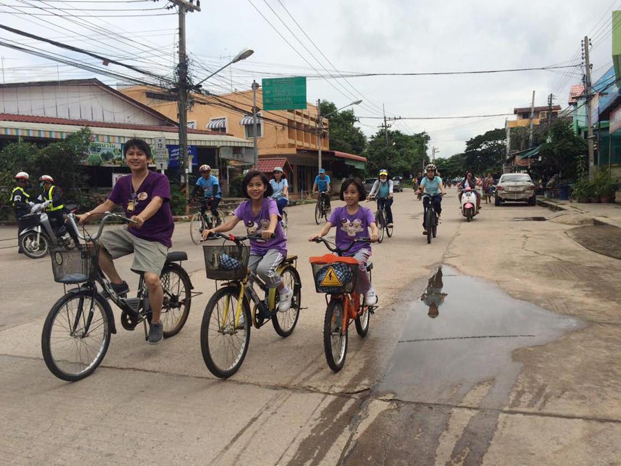 รอยยิ่มผู้เข้าร่วมกิจกรรม Bike for Mom