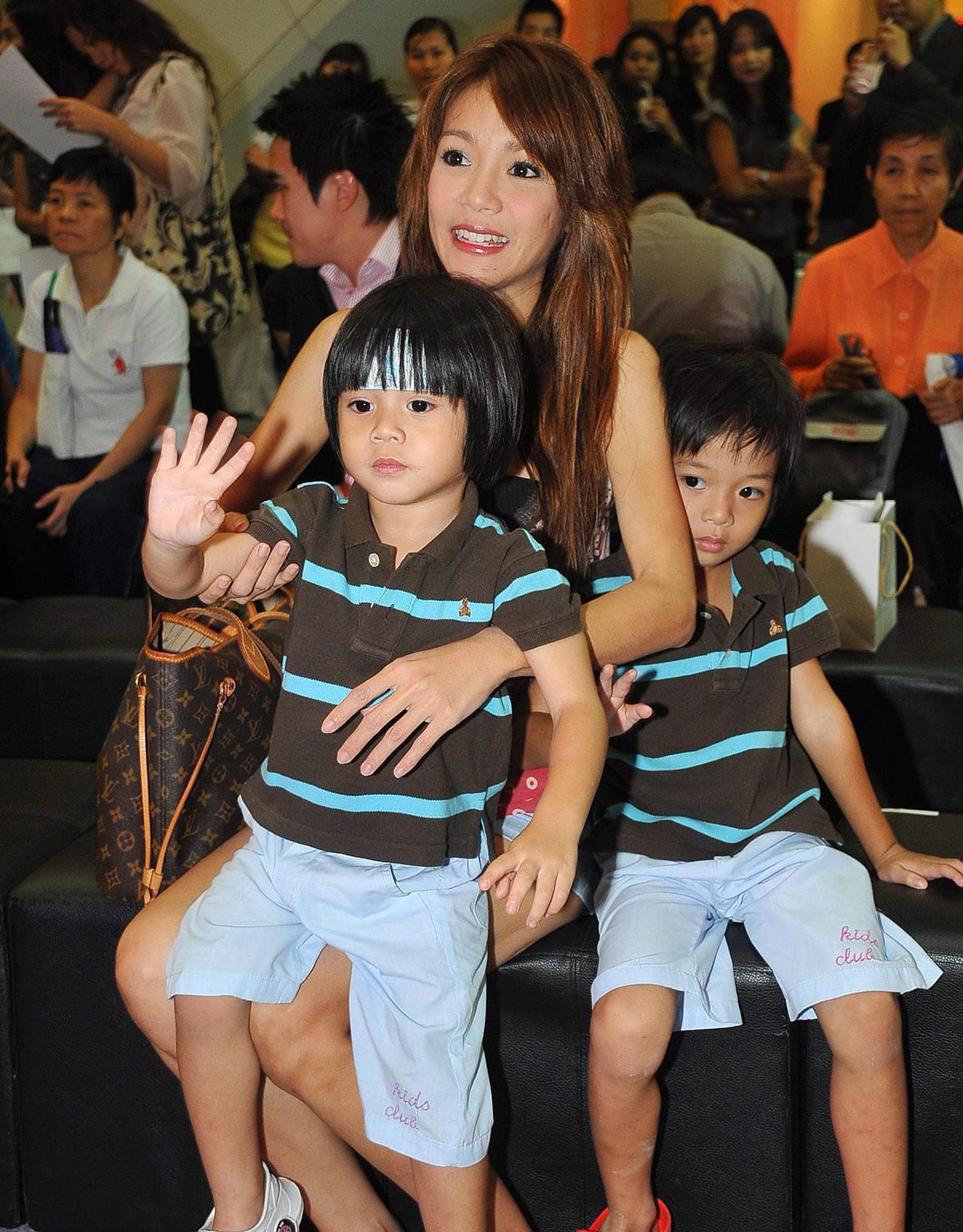 นุ๊ก-สุทธิดา