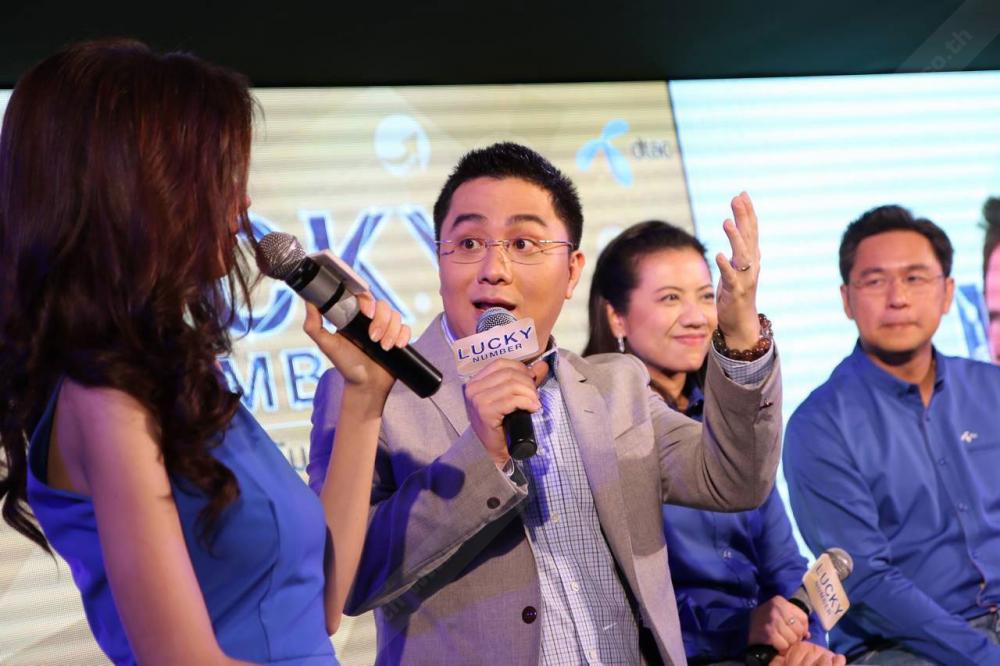 อาจารย์ช้าง จอมเก็บสถิติ