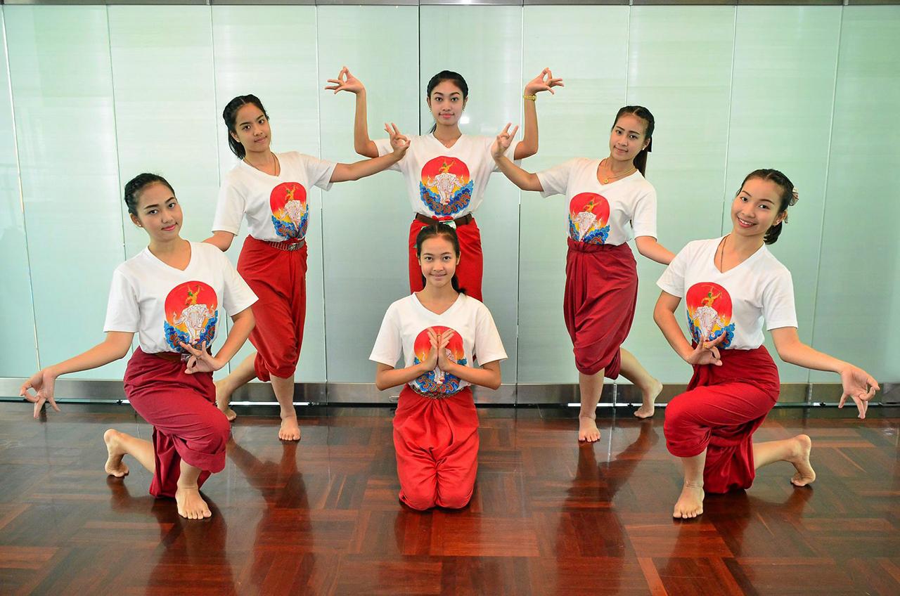 6 ตัวละครนางที่ได้รับการคัดเลือก