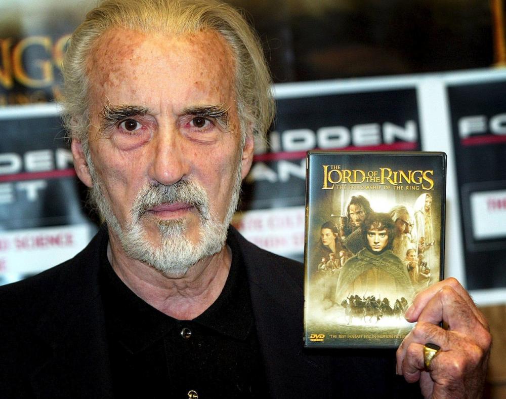 เคยรับบทพ่อมดขาว ซารูมาน ใน The Lord of the Rings (ภาพ: REUTERS)