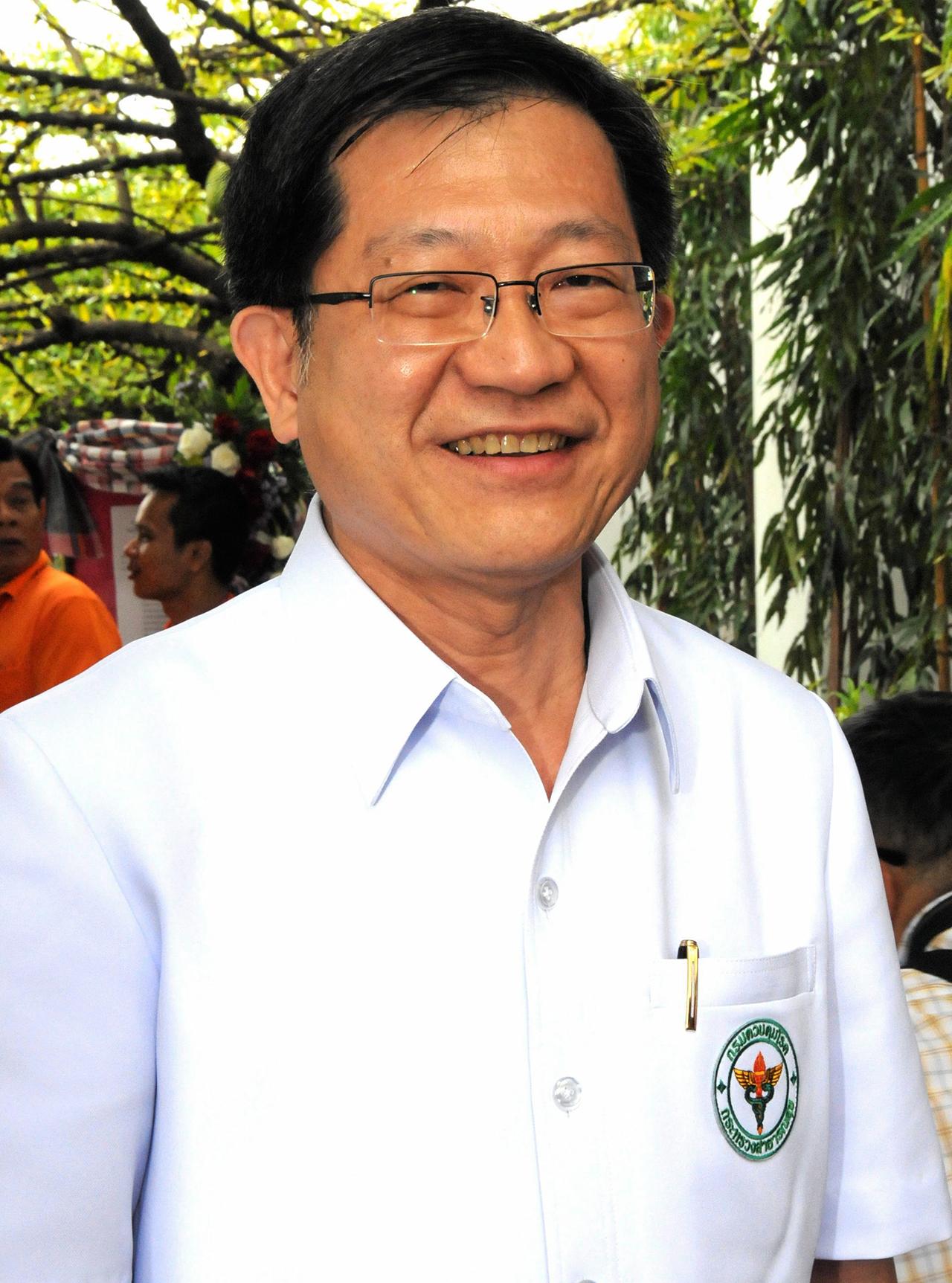นพ.โสภณ เมฆธน
