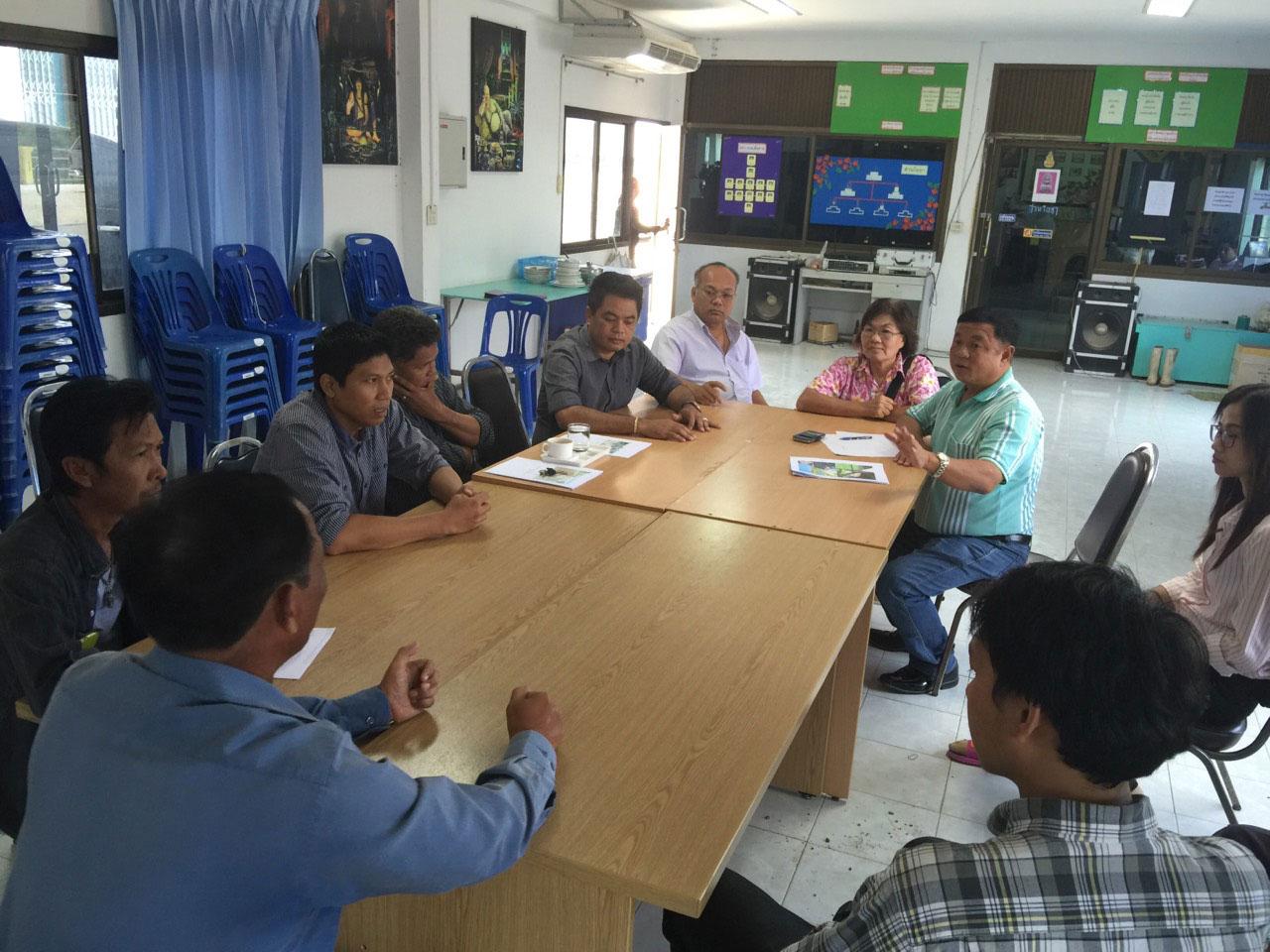 หน่วยงานที่เกี่ยวข้อง ประชุมหามาตรการป้องกัน ตลิ่งทรุดเพิ่ม