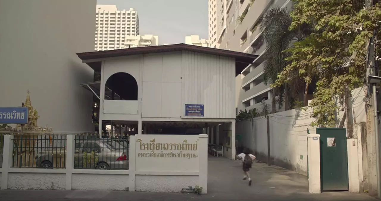 สนั่น! แชร์และควรดู 8 นาที คลิป 'วันครู' เรือจ้างที่ควรกราบหัวใจ ซึ้ง รับประกันน้ำตาซึม (ชมคลิป)