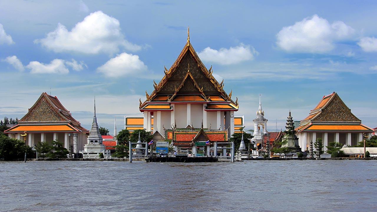 วัดกัลยาณมิตรฯ มีหลวงพ่อซำปอกงเหมือนกัน