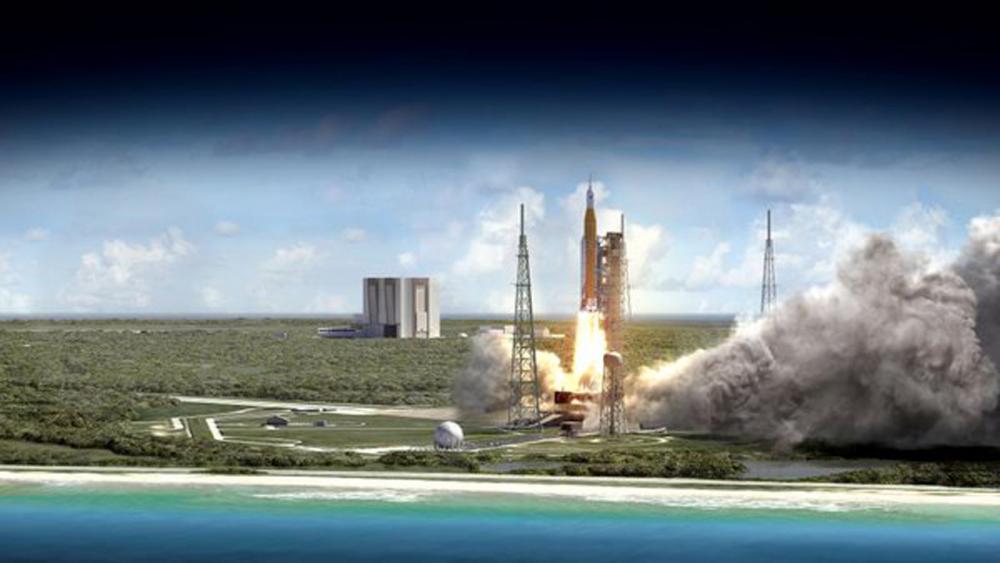 ภาพจากนาซา แสดงถึงการปล่อยจรวด SLS พร้อมยานอวกาศโอไรออน