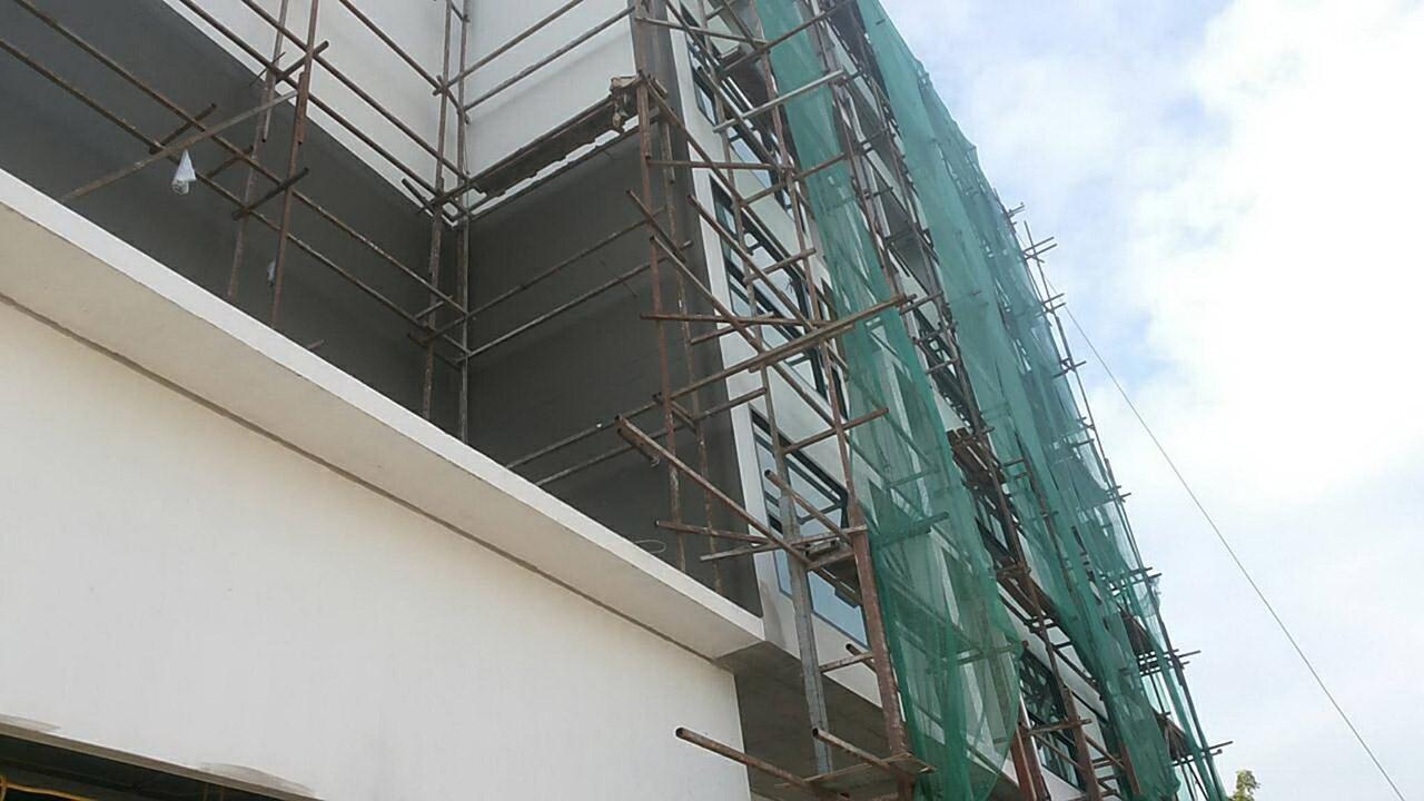 ที่เกิดเหตุอยู่ในพื้นที่ คอนโดฯ ที่กำลังก่อสร้างย่านนาจอมเทียน