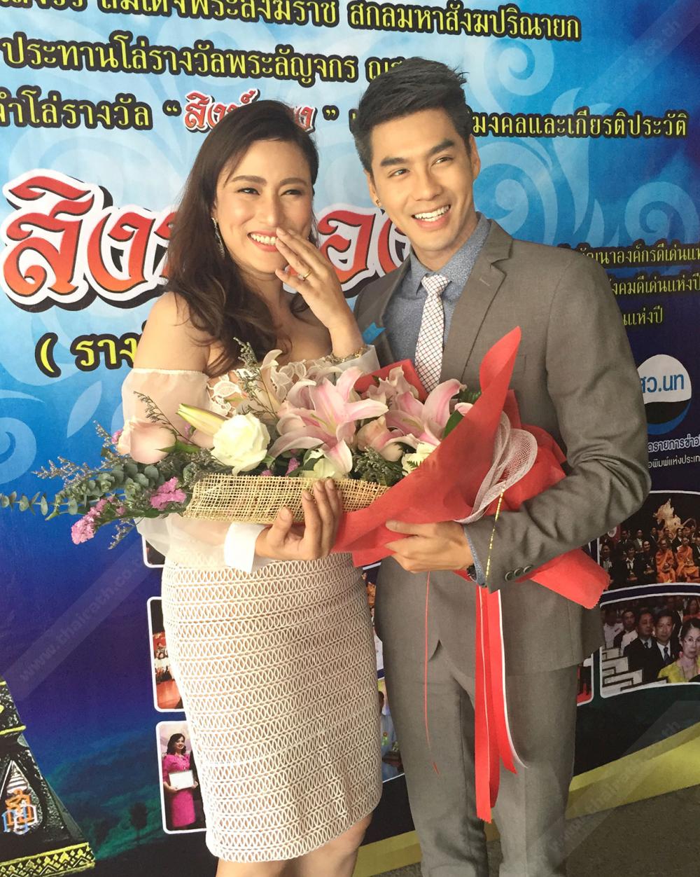 เพ็ชร ฐกฤต กับ กิ๊ฟท์ พัฒน์นรี