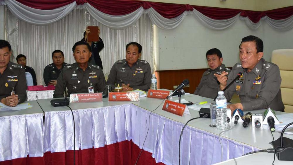 ตำรวจภูธรภาค 6 แถลงข่าวต่อสื่อมวลชน คดี 5 นศ.ถูกตำรวจทำร้าย