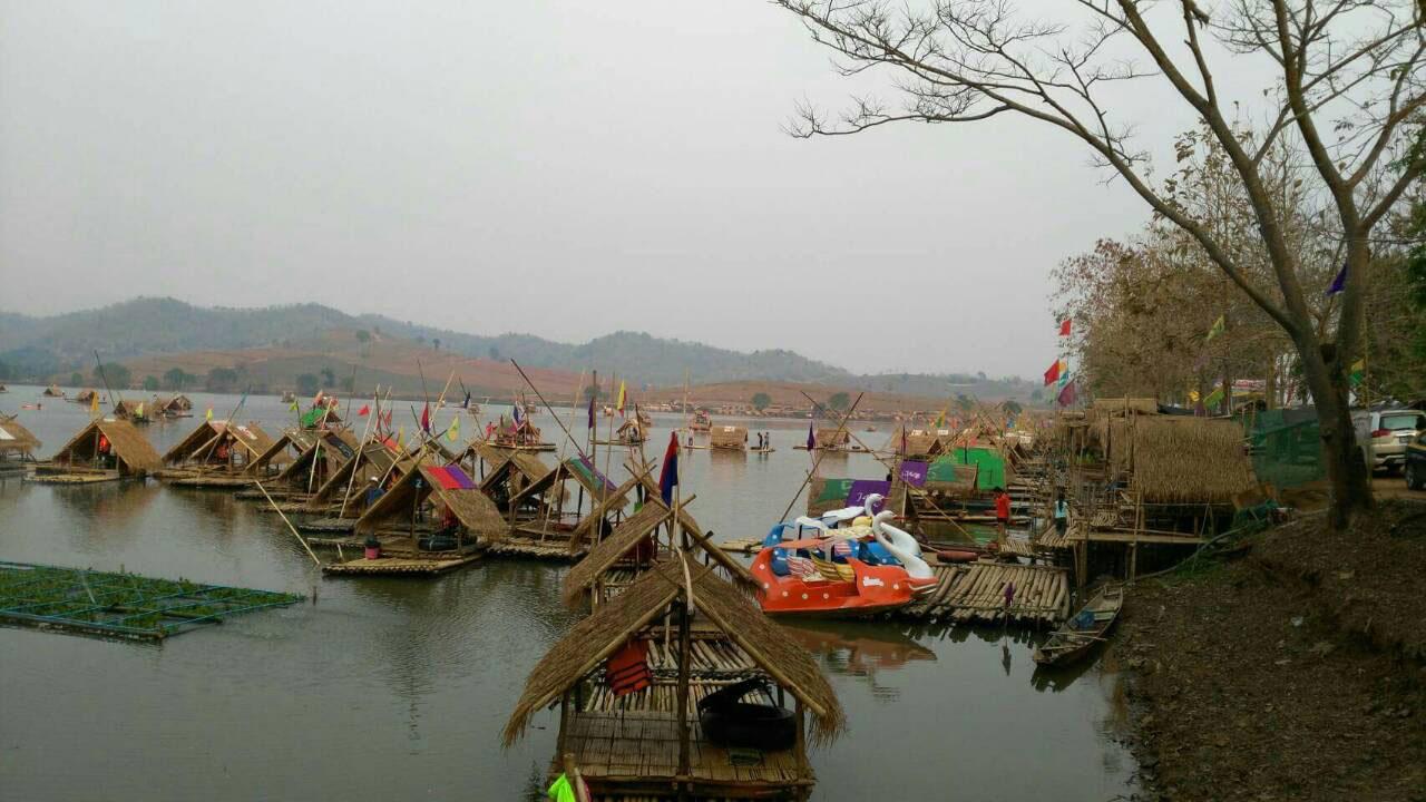 แพบริการในหนองบัวหลวงทั้งหมด 357 แพ