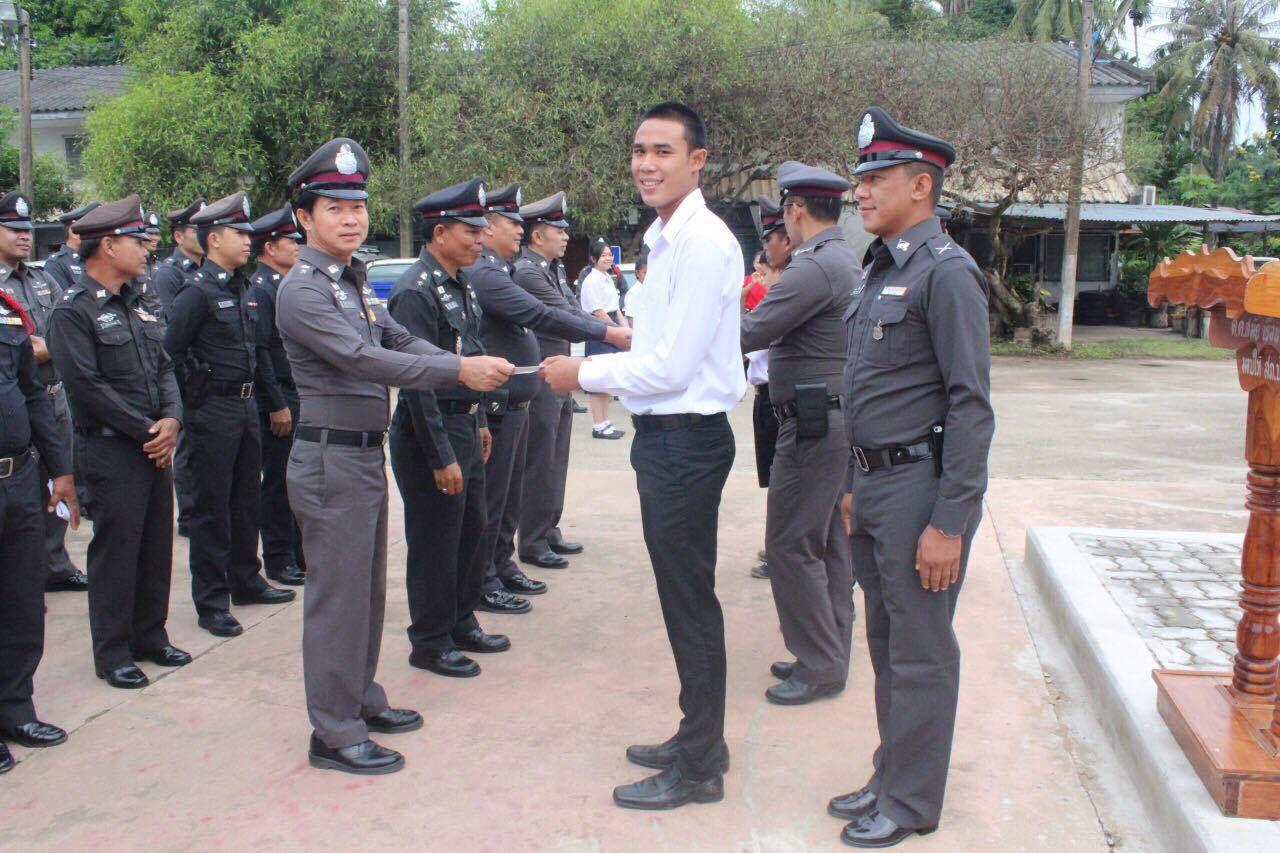 ภาคเอกชนสนับสนุนการทำงานของเจ้าหน้าที่ตำรวจ สภ.บ้านติ้ว