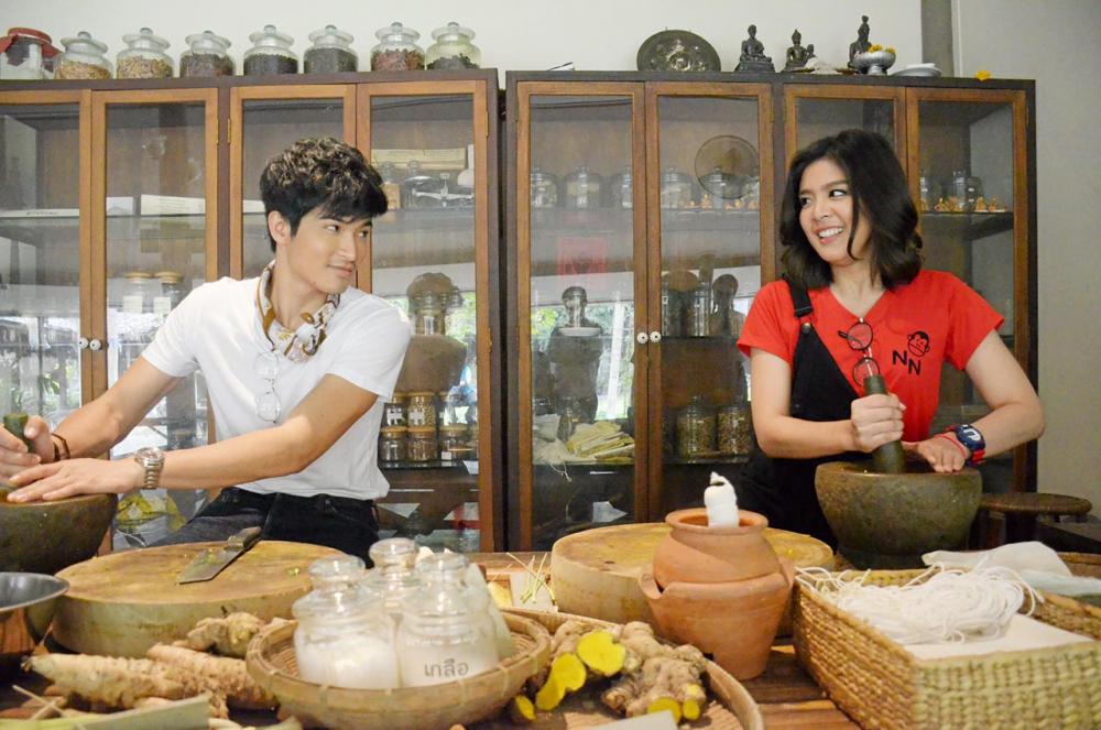 สบสายตาให้กันปิ๊งๆ