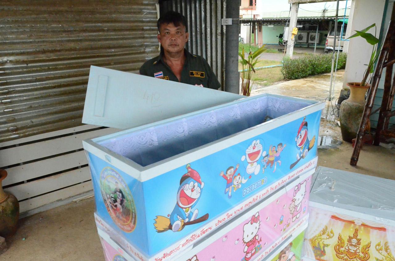 โลงศพ สำหรับเด็กที่เสียชีวิต ลาย