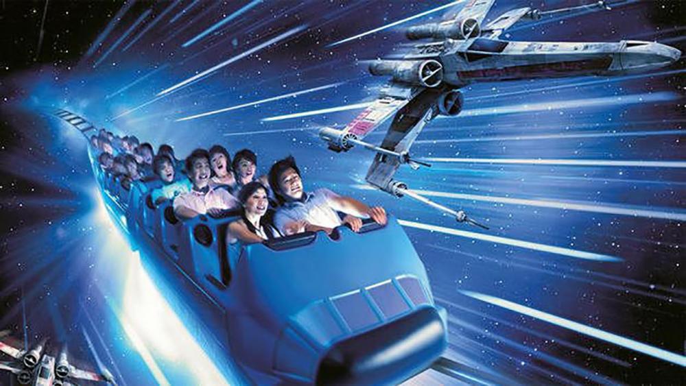 เครื่องเล่น Hyperspace Mountain