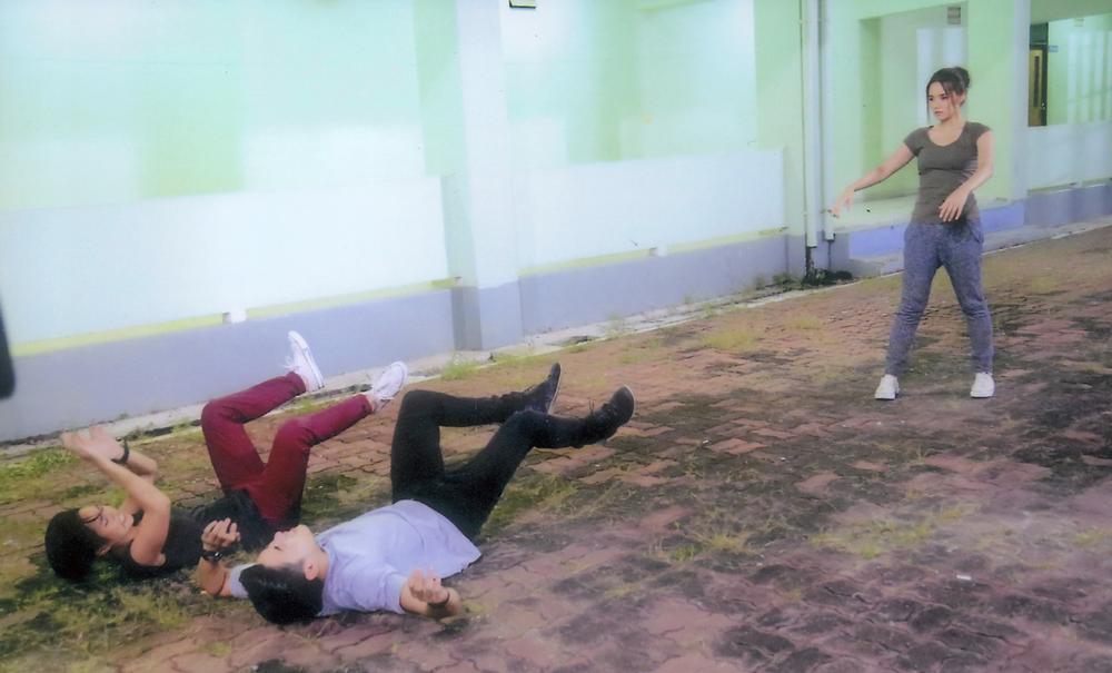 หงายเก๋งไปเลย