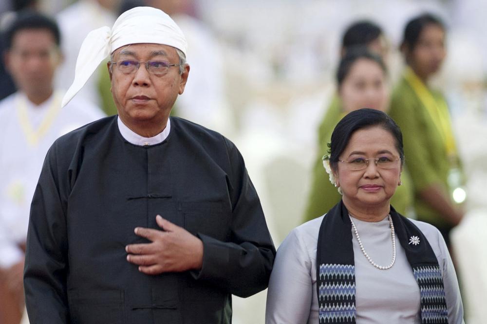 ประธานาธิบดีถิ่น จอ และภริยา นางซู ซู ลิน