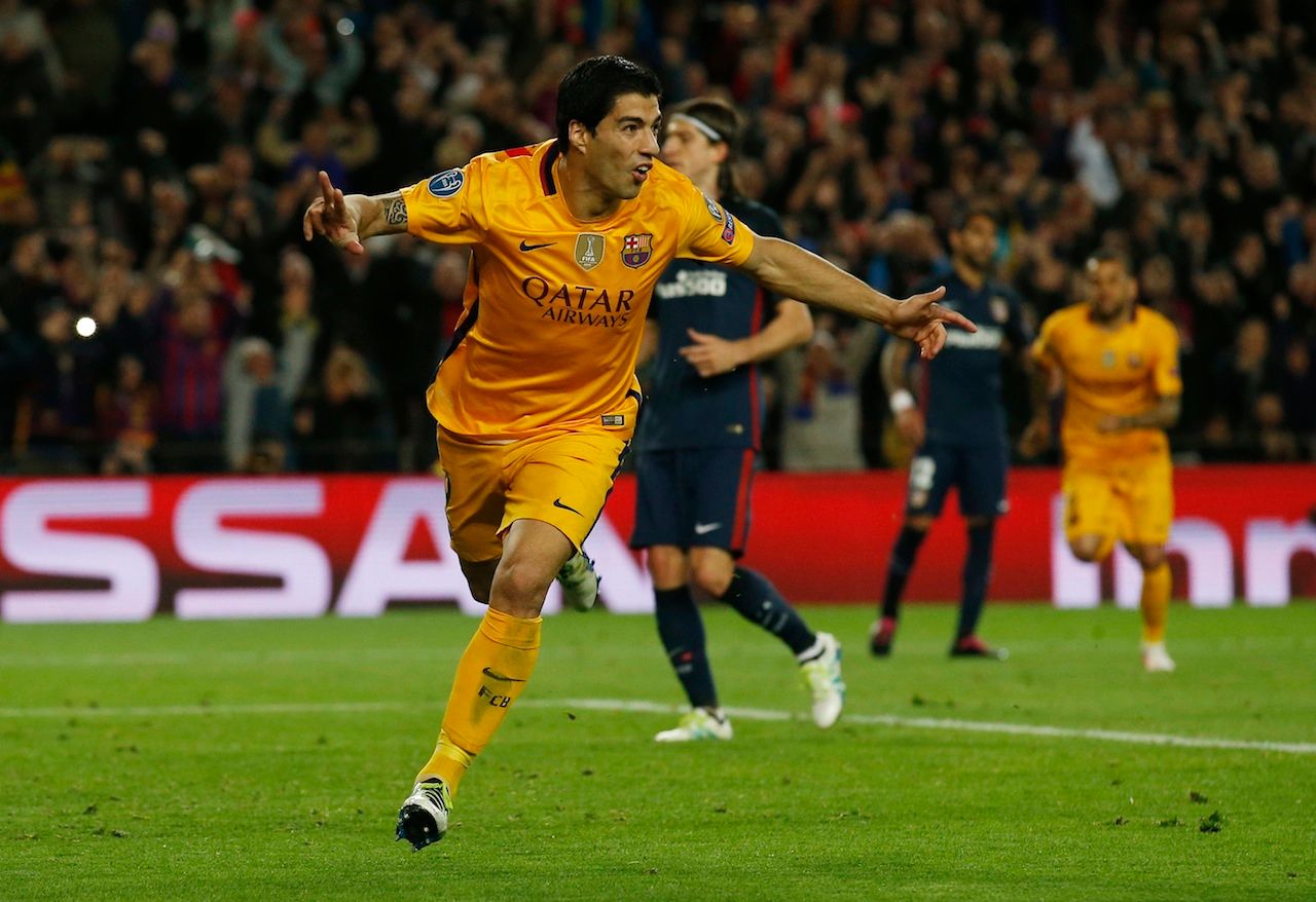 หลุยส์ ซัวเรซ สะใจหลังโขกประตูพา บาร์ซา พลิกขึ้นนำ 2-1