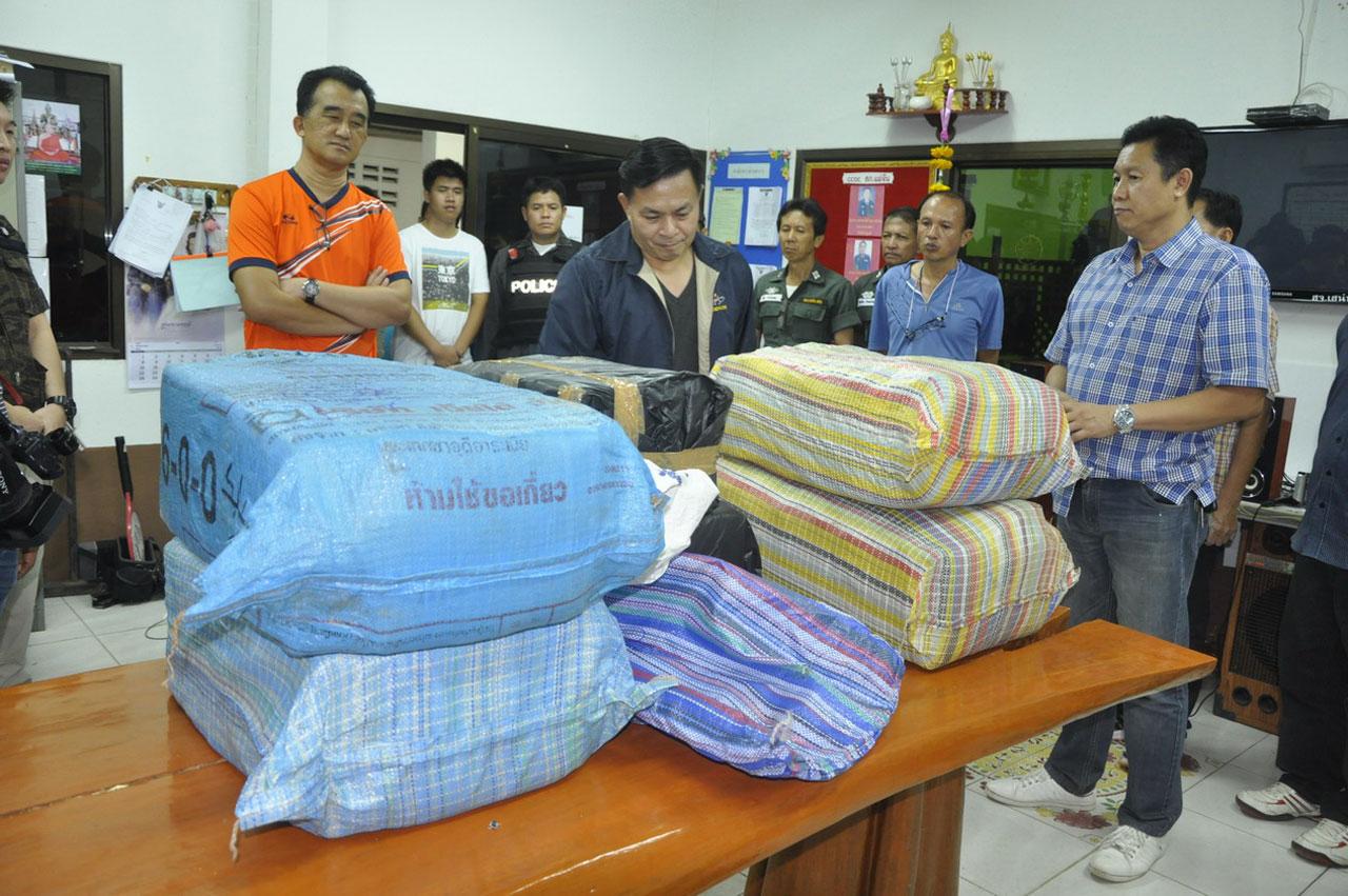 รวมของกลางที่ยึดได้กว่า 1.12 ล้านเม็ด
