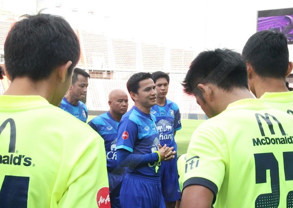 โค้ชซิโก้ กระตุ้นพลังของลูกทีมให้พร้อมเต็มที่สำหรับเกมปะทะซีเรีย
