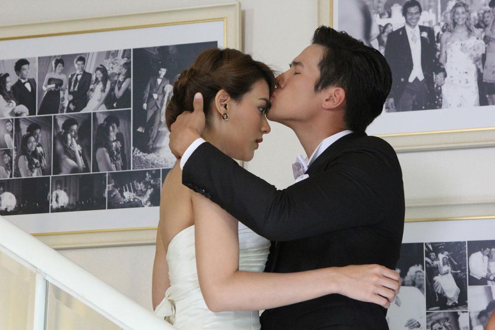 ก่อนเข้าฉากจะขอโทษคิมก่อนทุกครั้ง