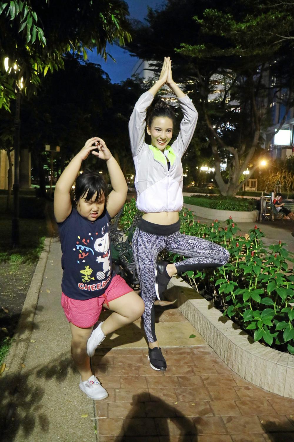 เจอคู่แข่งซะแร้วว์