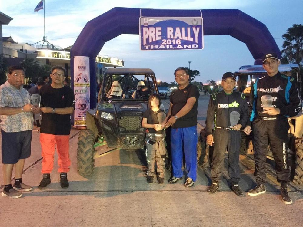 น้องโรเตอร์ คว้าอันดับ 6 ในการลงแข่งรถ UTILITY TERRAIN VEHICLE (UTV) วิบากทางฝุ่น รายการใหญ่ 2016 PRE-RALLY THAILAND ที่จังหวัดสระแก้ว