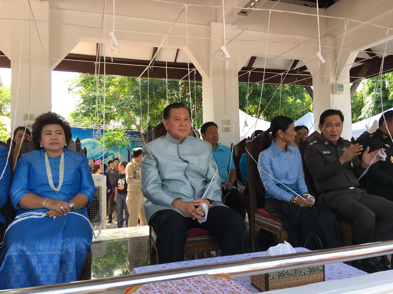 พลเอก ธนะศักดิ์ ปฏิมาประกร รองนายกรัฐมนตรีเป็นประธานในพิธี ร่วมกับ นางกอบกาญจน์ วัฒนวรางกูร รมต.กระทรวงท่องเที่ยวและกีฬา