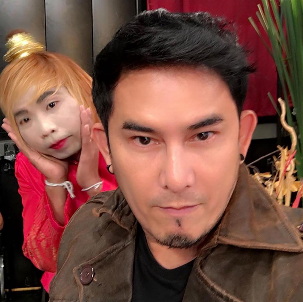 พชร์ และเทพพิทักษ์ ตอนยังรักกันดี