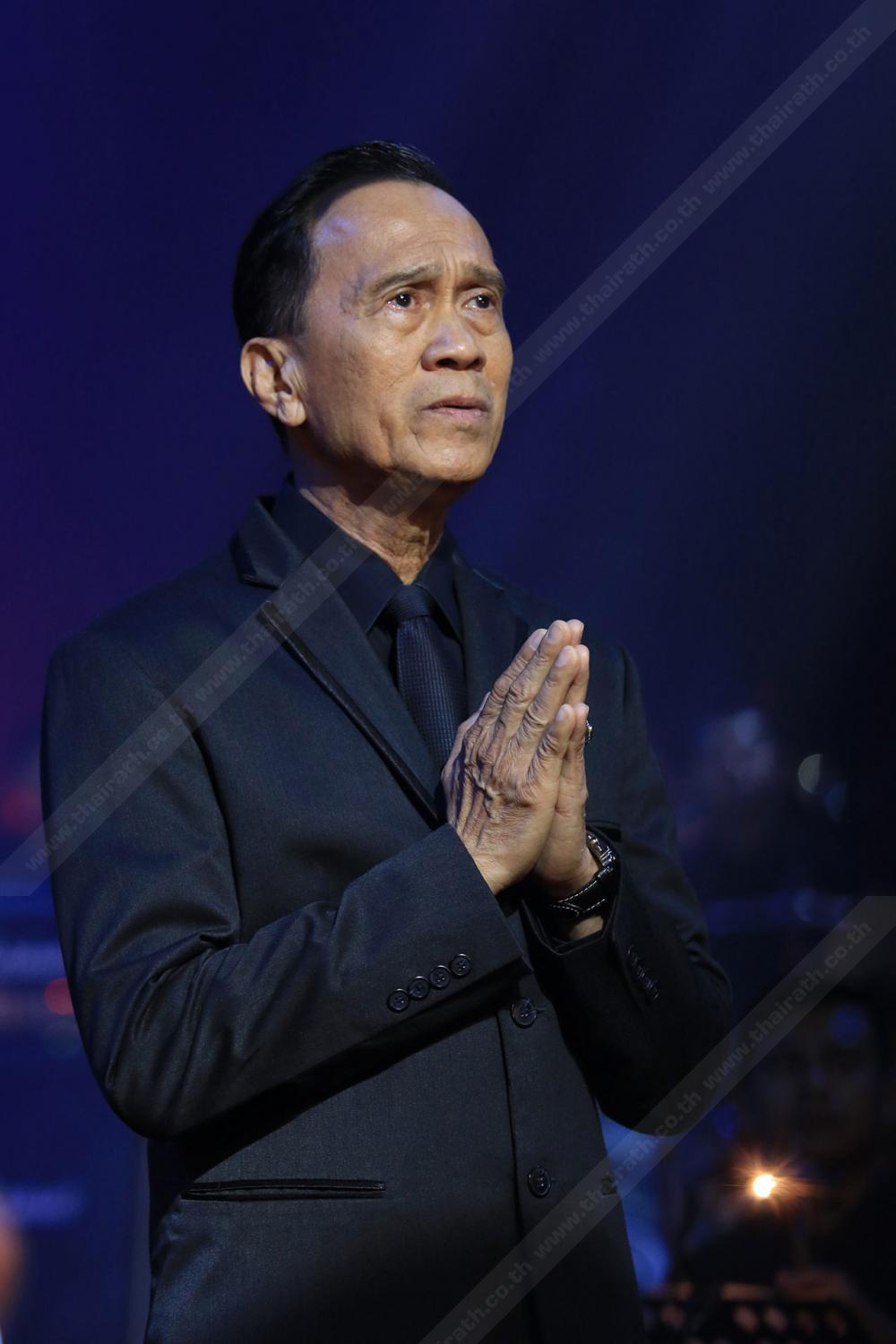 เทิดทูนในหลวงรัชกาลที่ 9 เปรียบดั่งพระโพธิสัตว์