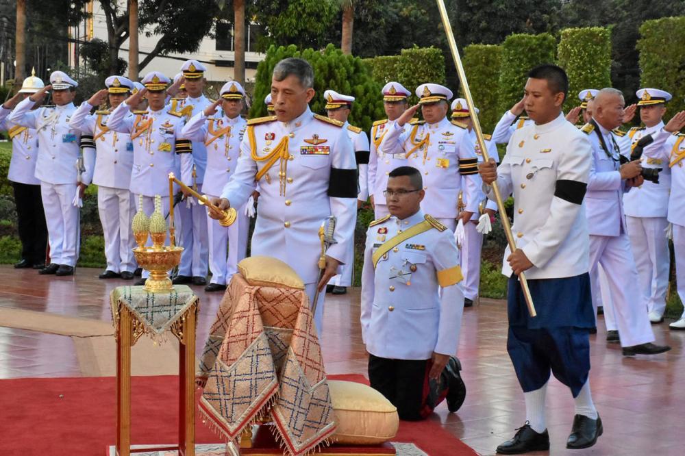 สมเด็จพระบรมโอรสาธิราชฯ สยามมกุฎราชกุมาร เสด็จพระราชดำเนินแทนพระองค์ไปทรงเป็นประธานงาน วันราชวัลลภ ปีที่ 148 ประจำปี 2559 ณ กองบังคับการกรมทหารราบที่ 1 มหาดเล็กรักษาพระองค์ฯ ถนนวิภาวดีรังสิต พญาไท เมื่อวันที่ 11 พฤศจิกายน.