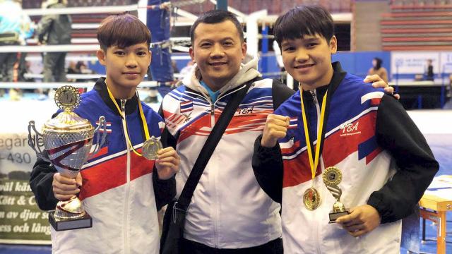 ทางสองแพร่ง.... อนาคตนักกีฬาไทย