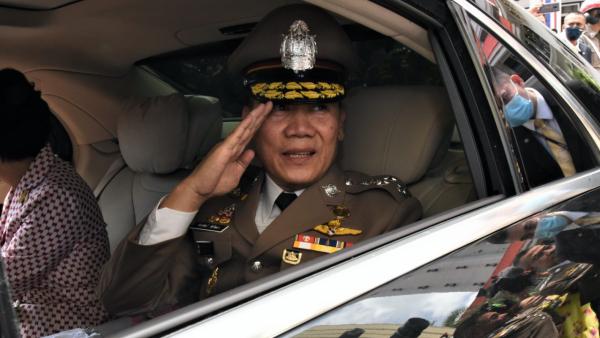 ยุติบทบาท ผบ.ตร.ในวันสุดท้าย