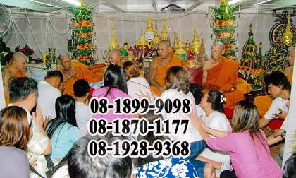 ครอบเศียรพระลักษณ์หน้าทอง วัดสุทัศนฯ...ฤกษ์จันทร์ซ้อนจันทร์