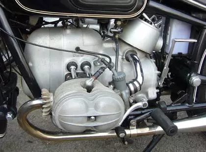 ย้อนรอยประวัติศาสตร์มอเตอร์ไซค์ BMW (ตอนที่2)