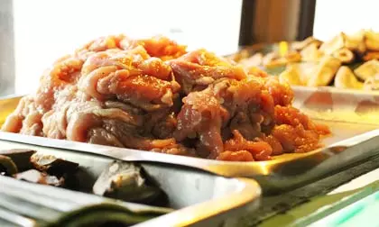 นุ่มกว่านี้ หามีไม่ "นัทหมูนุ่ม"