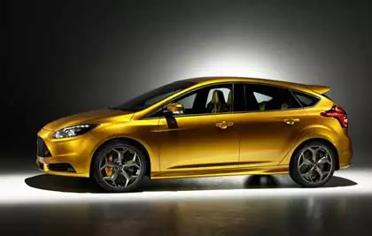 FORD FOCUS ST 2011