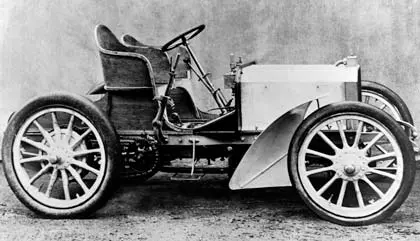 MERCEDES BENZ 125 YEAR OF INNOVATION
