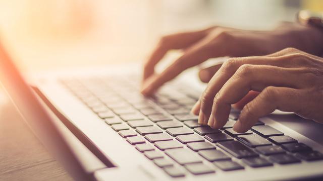 คิดถึงแท่งพนักงานสอบสวน