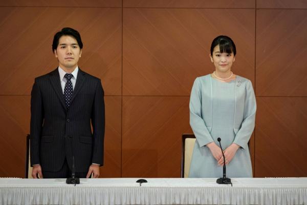 เจ้าหญิงมาโกะและนายเคอิ โคะมุโระ แถลงข่าวการแต่งงาน เมื่อ 26 ต.ค. 64