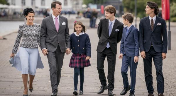 ควีนเดนมาร์ก ถอดพระยศหลาน 4 พระองค์ เพื่อลดจำนวนสมาชิกราชวงศ์