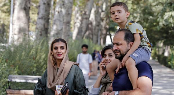 คนยุคแซนด์วิช เจเนอเรชัน ยุคของการอุทิศตัวเพื่อดูแลคนอื่น