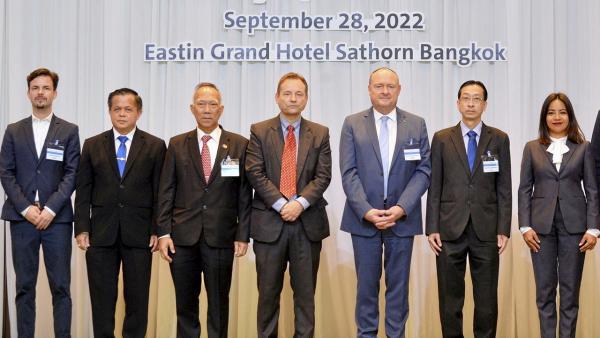 ดร.ณัฐกิตติ์ ตั้งพูลสินธนา เปิดงาน “ตลาดนัดนักข่าว” ของสมาคมผู้สื่อข่าวเศรษฐกิจ