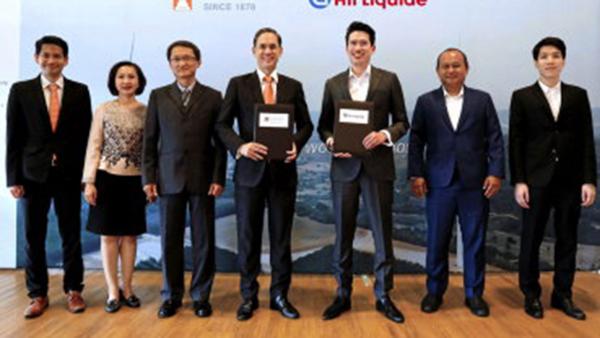 "พรทิพย์ เศรษฐีวรรณ" มอบเงิน 1,000,000 บาท สู้ภัยนํ้าท่วม สภากาชาดไทย