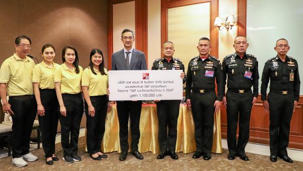 คุณหญิงณัฐิกา วัธนเวคิน อังอุบลกุล เปิดงาน “เทิดไท้ 90 พรรษา พระบรมราชชนนีพันปีหลวง”