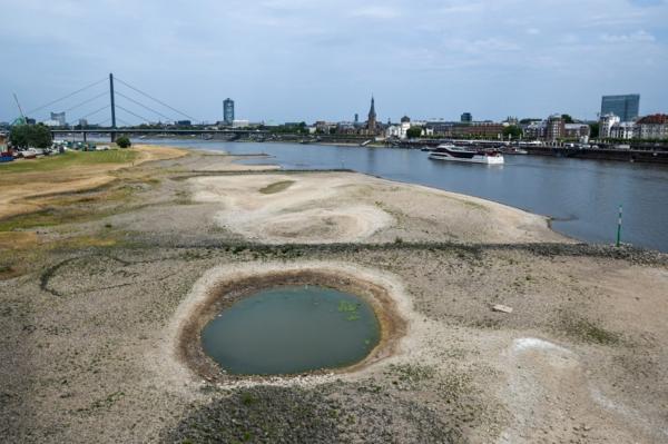 แม่น้ำไรน์ระดับน้ำลดต่ำอย่างมาก ในปีนี้ จากสถานการณ์ภัยแล้งที่กำลังส่งผลกระทบต่อหลายประเทศในยุโรปอย่างรุนแรง