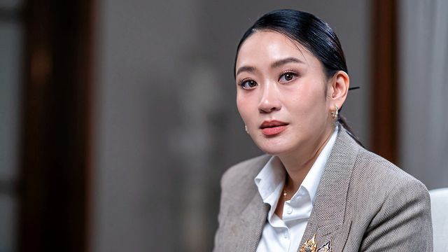 โฟกัสปรับ ครม. "ยื้อเวลา" แจกเก้าอี้ตามแต้มหนุน : รัฐบาลปริ่มนํ้า ผู้นำคอพาดเขียง