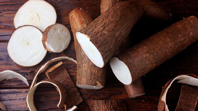 พาราควอตกับมันสำปะหลังสด