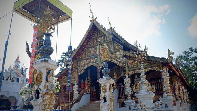 คลายทุกข์วิบากกรรม บูชาหลวงพ่อหายป่วย