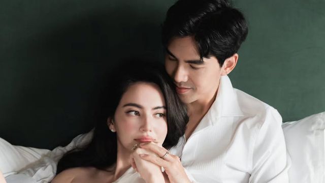 แยกเตียงกันแล้ว "ใหม่-เต๋อ" สู้ฝ่ายหญิงนอนดิ้นกินที่ไม่ไหว ถึงขั้นเคยยันตกเตียงมาแล้ว