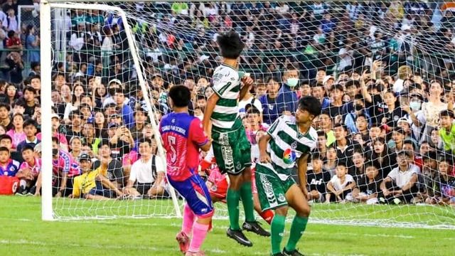 ต้องตีเหล็ก...ตอนร้อน !!